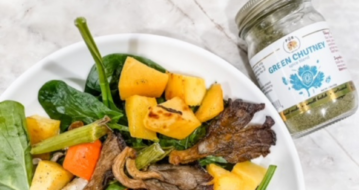 ROASTED VEGETABLE SPINACH SALAD WITH GREEN CHUTNEY DRESSING